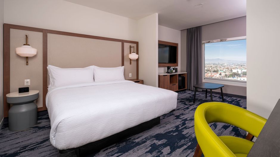 Fairfield Inn & Suites San Luis Potosi Room