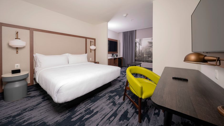 Fairfield Inn & Suites San Luis Potosi Room