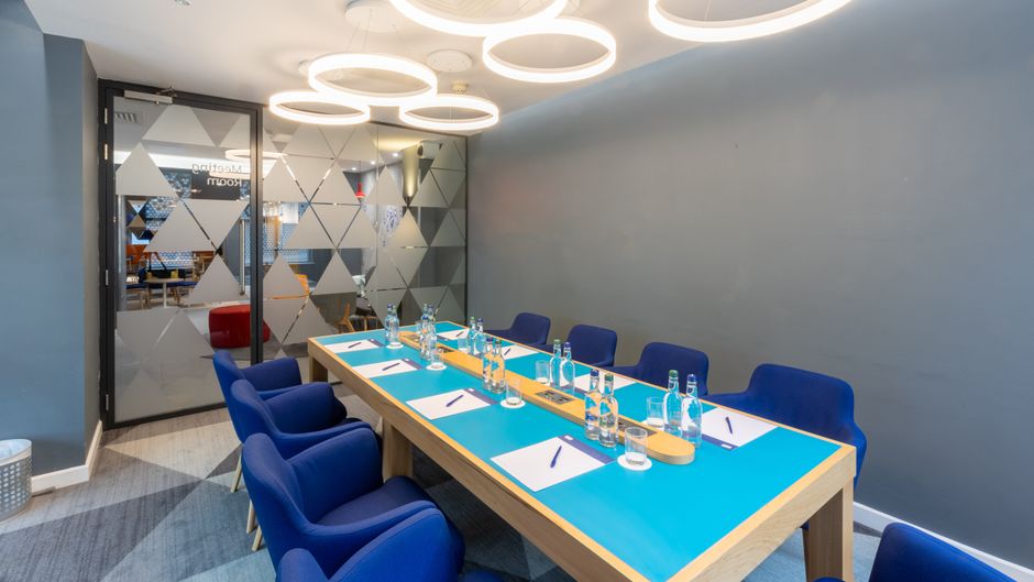 Holiday Inn Express Croydon Meeting