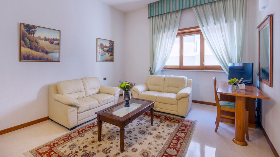 Astura Palace Hotel Room