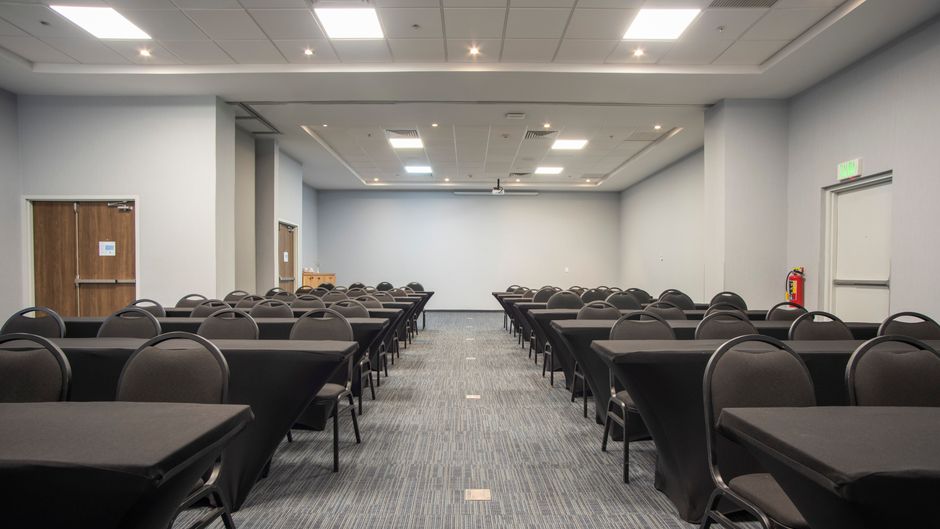 Holiday Inn Express Guadalajara Iteso Meeting