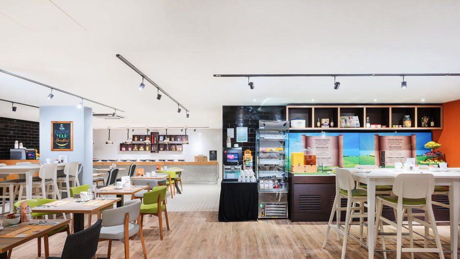 Holiday Inn Birmingham City Centre Restaurant
