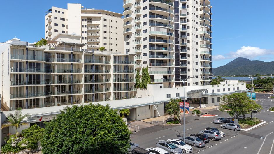 Piermonde Apartments, Cairns Exterior