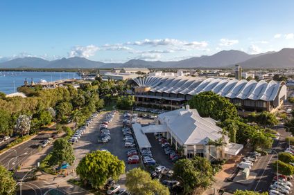 Piermonde Apartments, Cairns