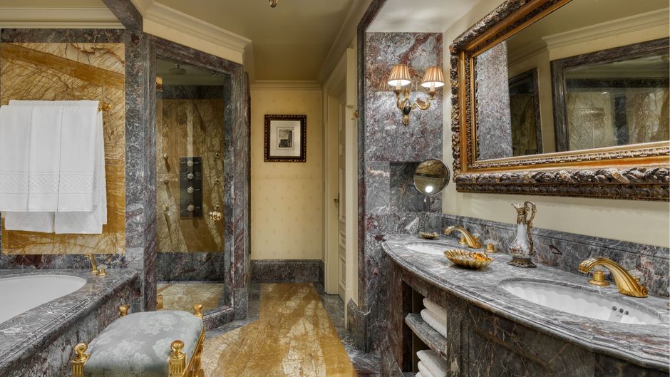 Hotel Grande Bretagne,Luxury Collection Room