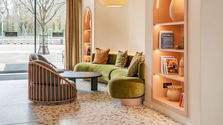 Crowne Plaza Lyon Cite Internationale Exterior