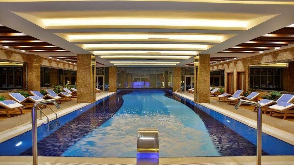 Selectum City Atasehir Pool