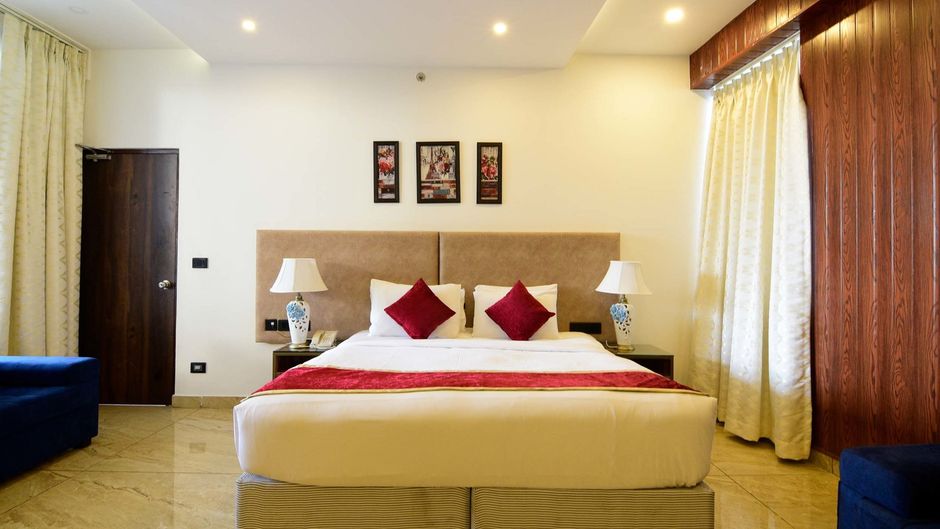 Park Regis Goa Room