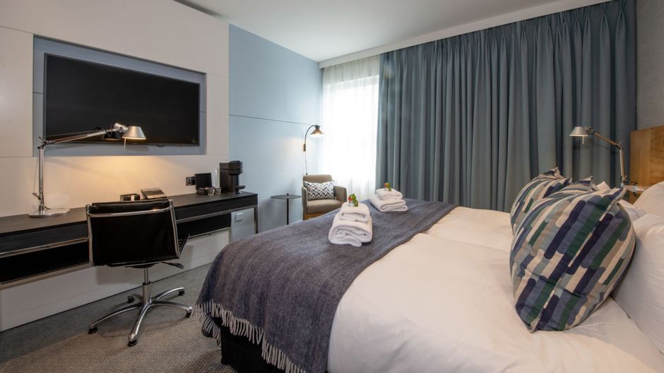 Apex City of Edinburgh Hotel Room