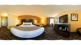 <b>Crowne Plaza Newark Airport Room</b>. Virtual Tours powered by <a href="https://www.leonardoworldwide.com/" title="Leonardo Worldwide" target="_blank">Leonardo</a>.