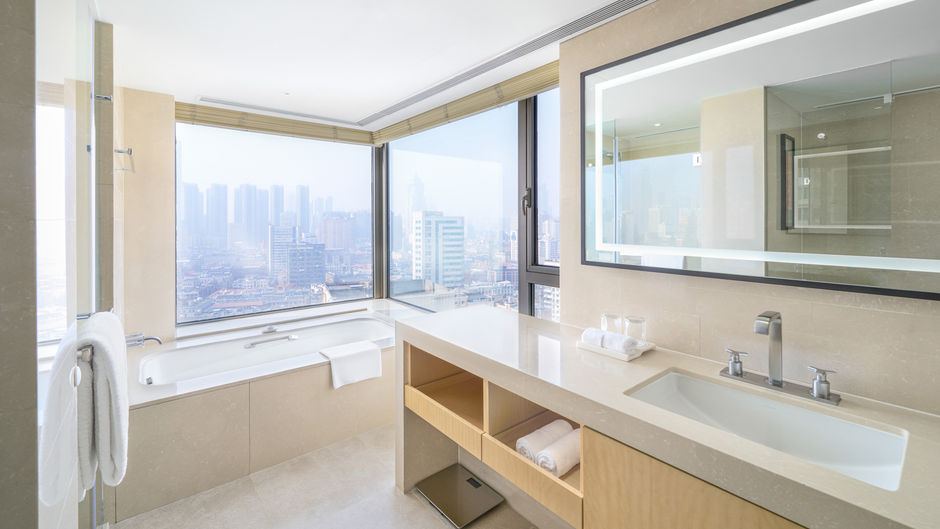 Marco Polo Wuhan Room