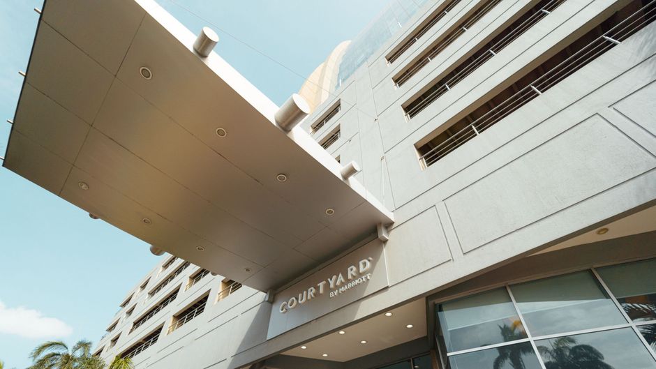 Courtyard by Marriott Guayaquil Exterior