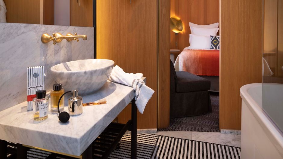 Hotel Vernet Champs Elysees Room