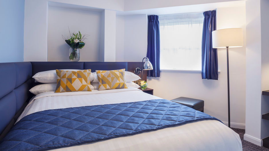 Temple Bar Hotel Room