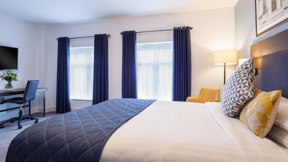 Temple Bar Hotel Room