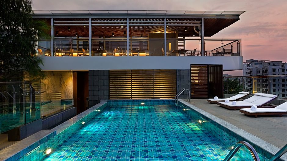 Crowne Plaza Dhaka Gulshan Pool