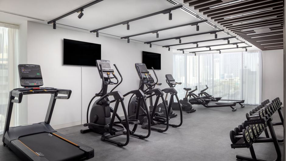 Holiday Inn Dubai Business Bay Health Club