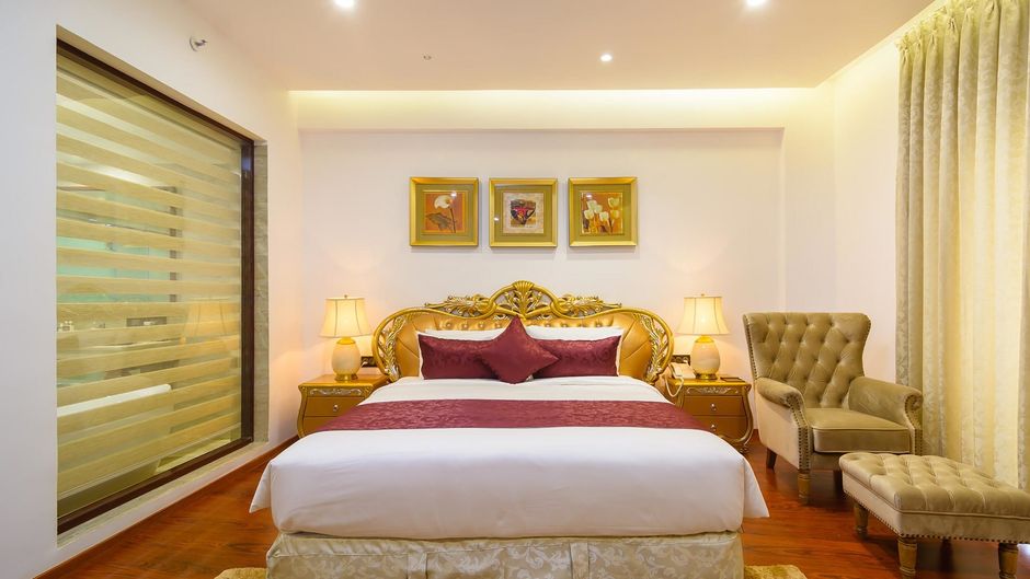 Park Regis Goa Room