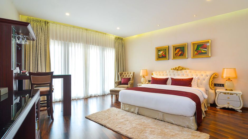 Park Regis Goa Room