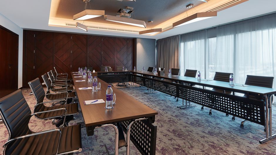 Park Regis Business Bay Meeting