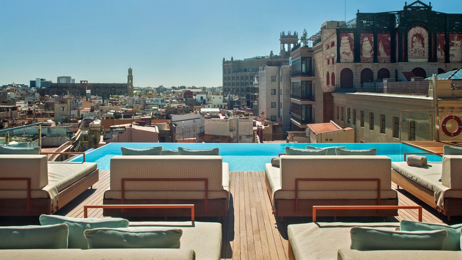 Grand Hotel Central Pool