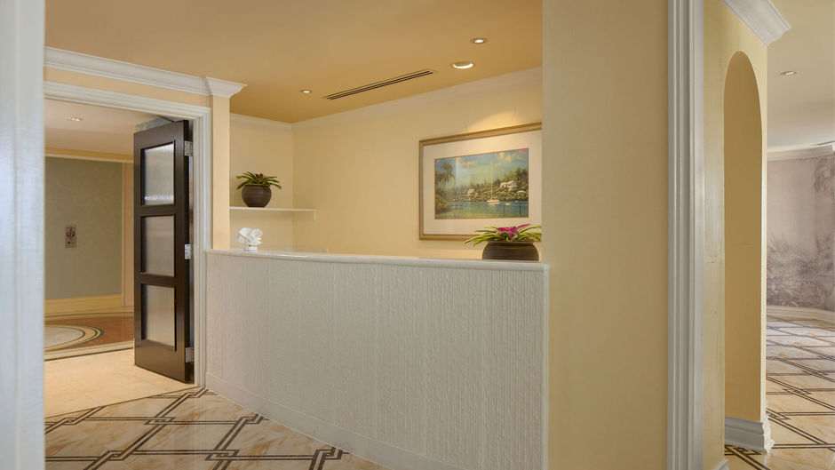 Graycliff Hotel Lobby
