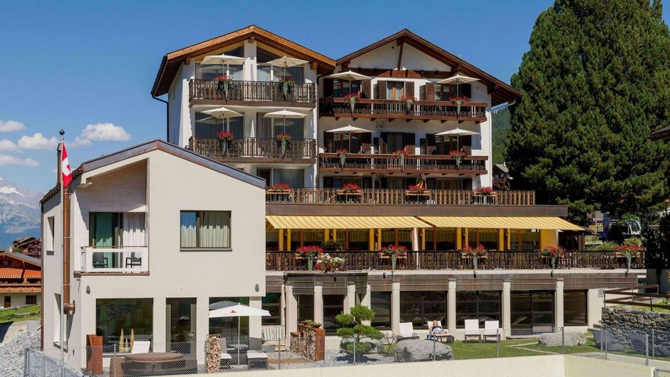 Hotel Hannigalp Exterior