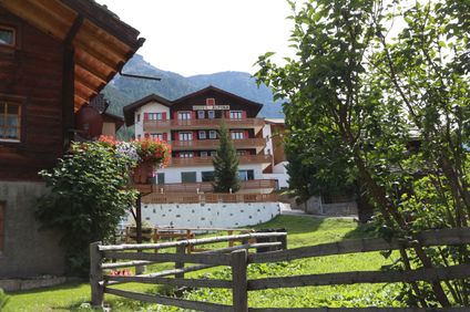 Alpina Hotel