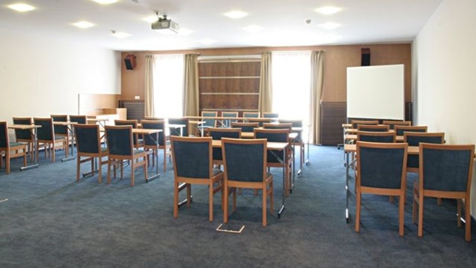 IMPIQ Hotel Meeting