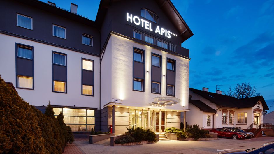 Hotel Apis Exterior