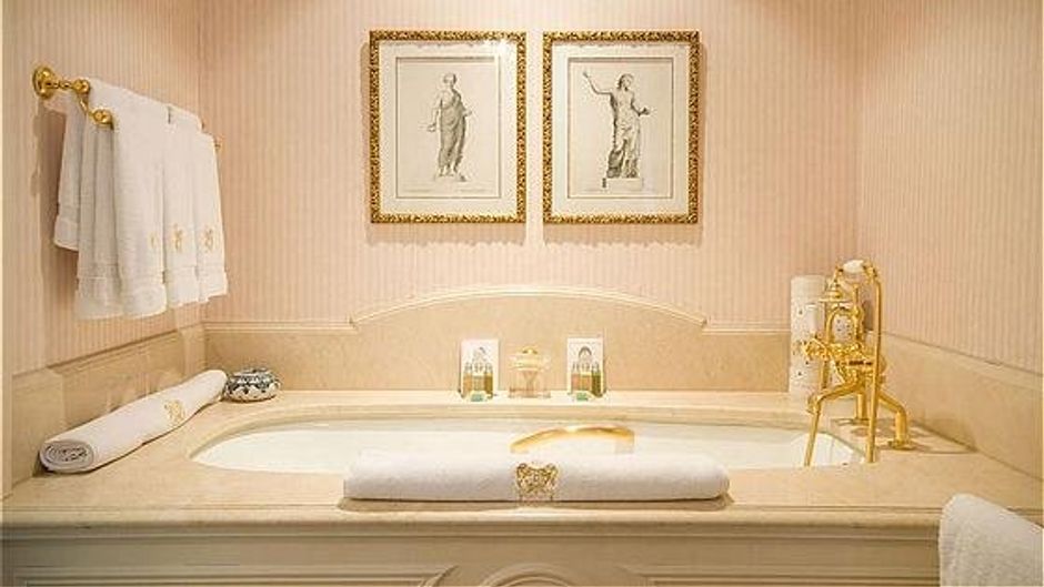 Amstel Hotel Room