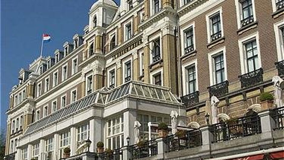 Amstel Hotel Exterior