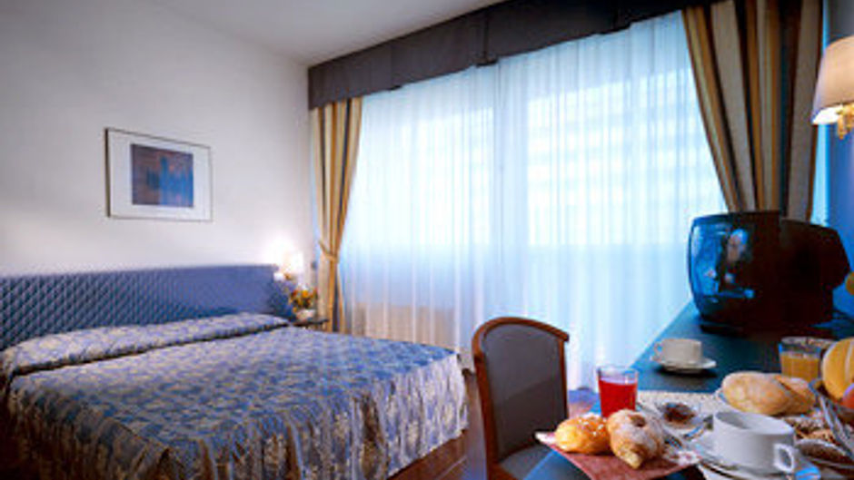 IH Hotels Bologna Gate 7 Room