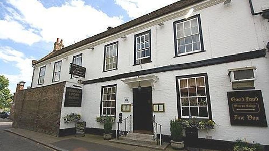 Warren Lodge Exterior