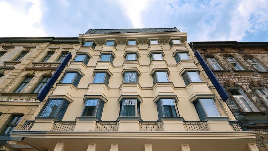 Logos Hotel Exterior