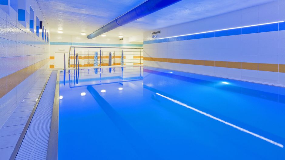 Hotel Flora Pool