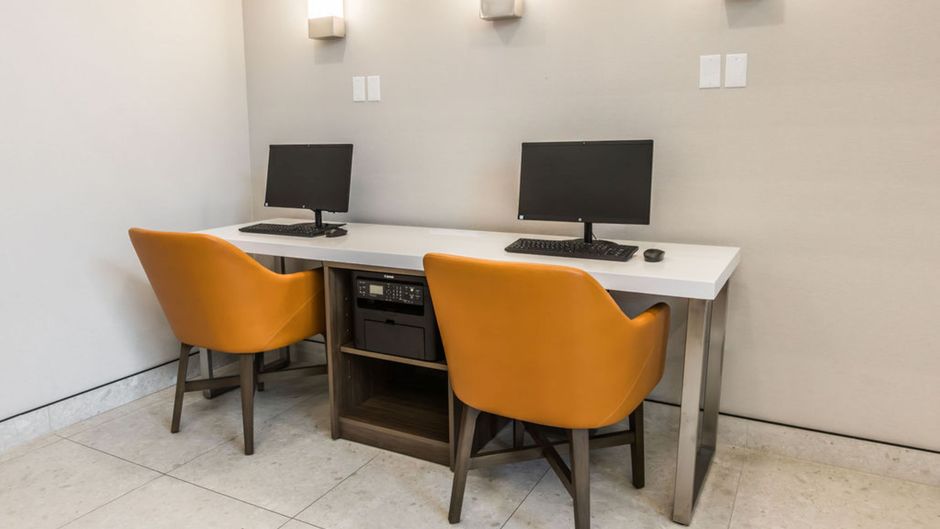 Holiday Inn Express Other