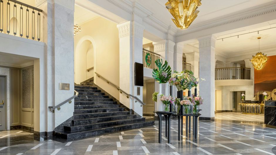 Armenia Marriott Hotel Yerevan Lobby