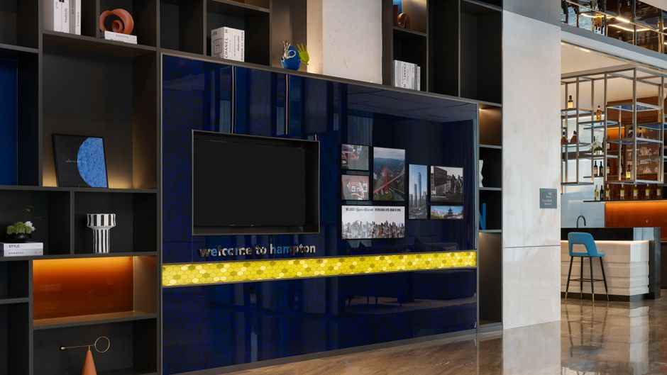 Hampton Guiyang Century City Lobby