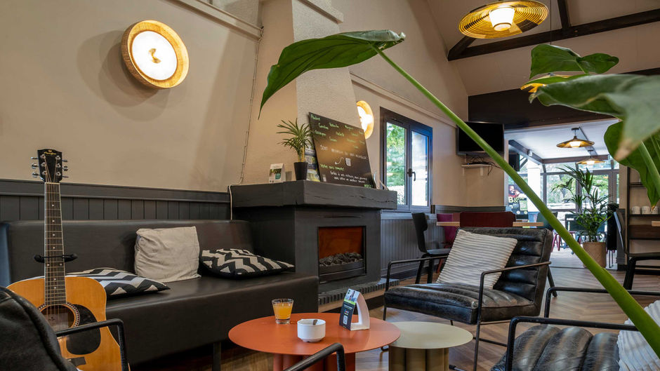 B&B Hotel Niort Sud Venise Verte Lobby