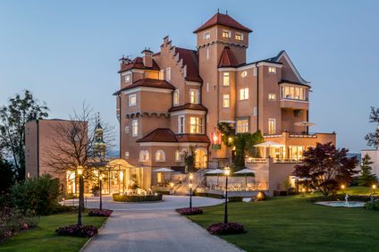 Hotel Schloss Monchstein