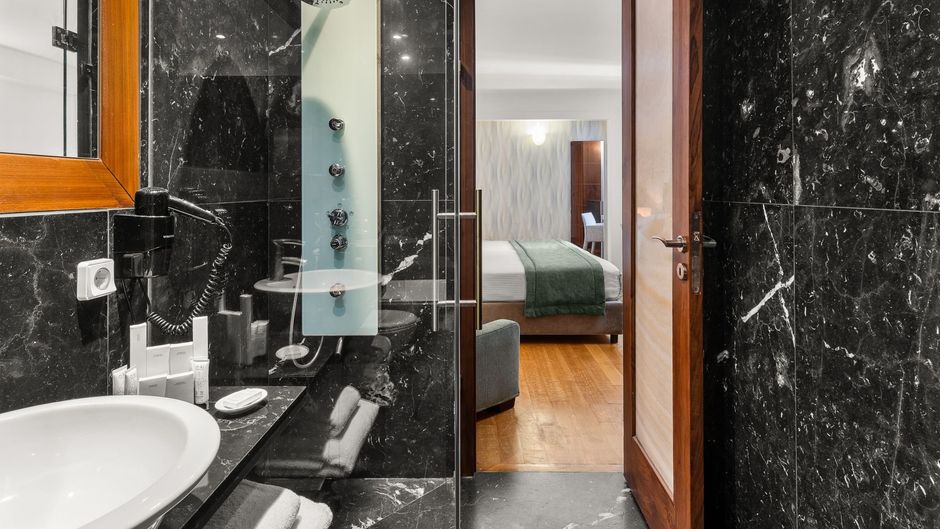 Hotel Eridanus Room