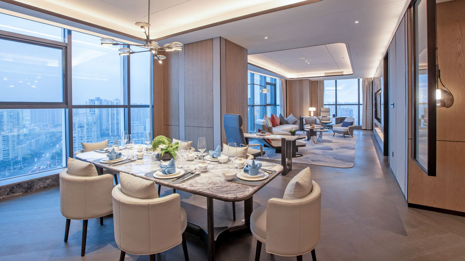 Crowne Plaza Huaihua Suite