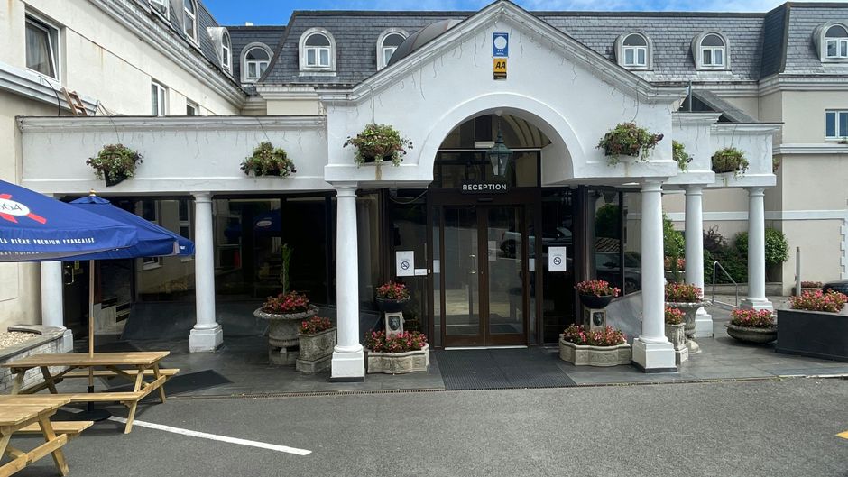 Durrant House Hotel Exterior