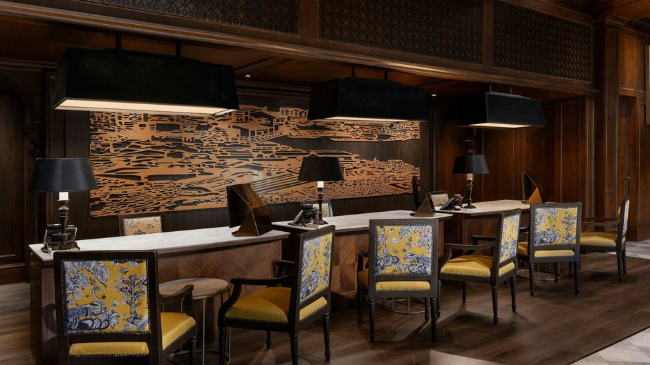 Metropole Bangkok Lobby
