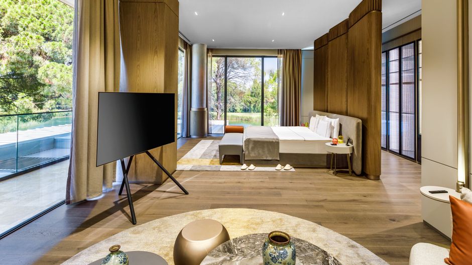 Kaya Palazzo Golf Resort Suite