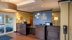 Holiday Inn Express & Suites Lebanon