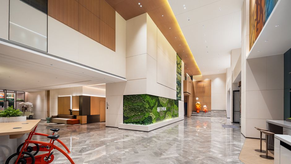 EVEN Hotel High Tech Zone Exterior