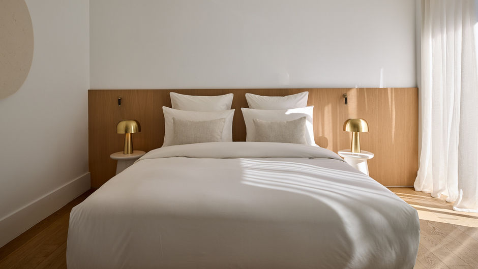 Vouliagmeni Suites Room