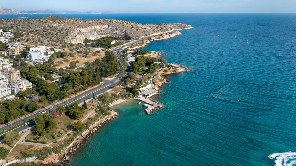 Vouliagmeni Suites Beach